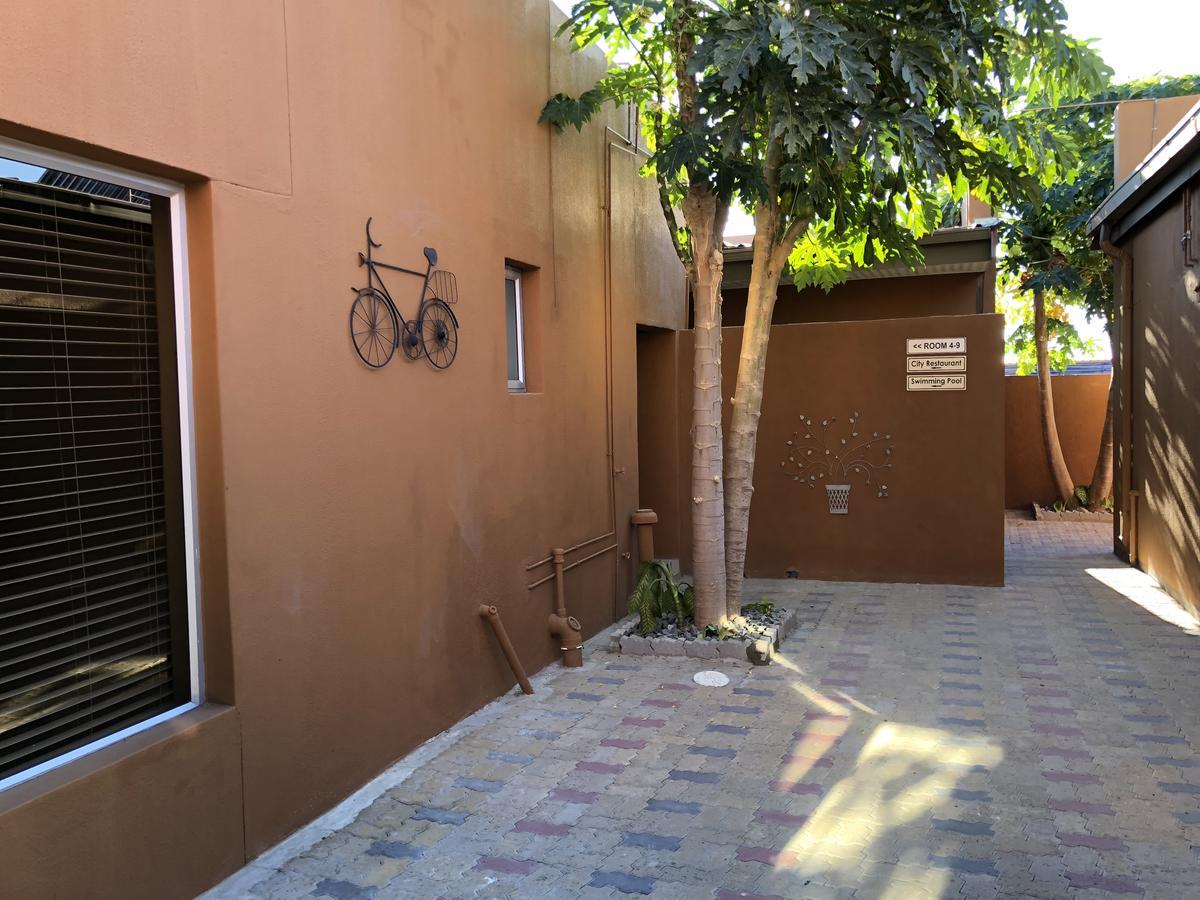 City Lodge Etosha Omuthiya Exterior photo